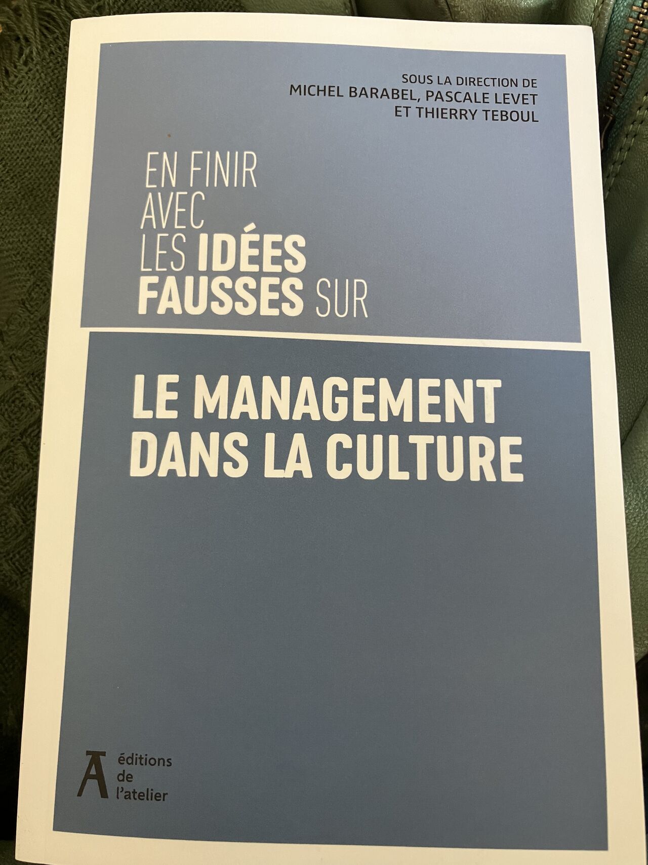 En finir avec les idées fausses sur le management dans la culture : parution d’un ouvrage clé